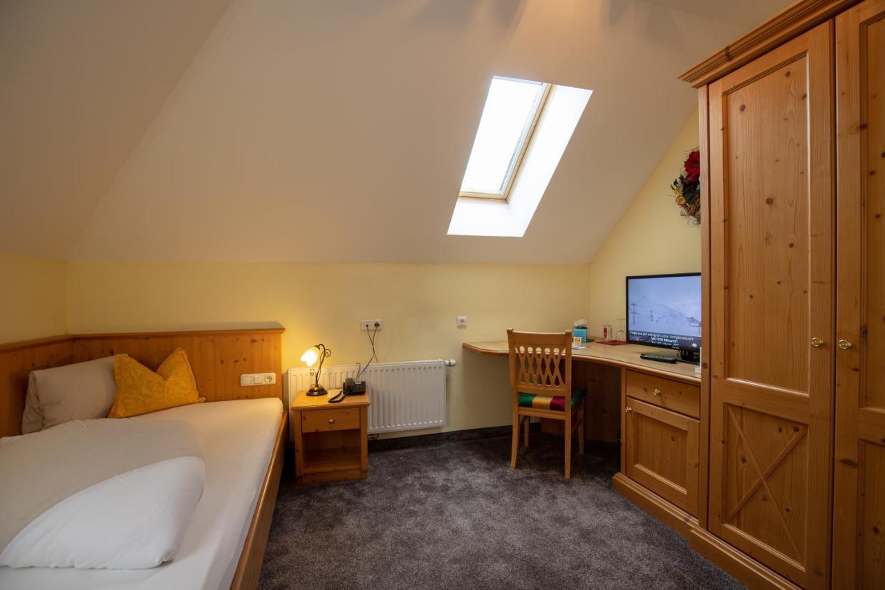 Alpenresidenz Trisanna Frühstückspension 4*