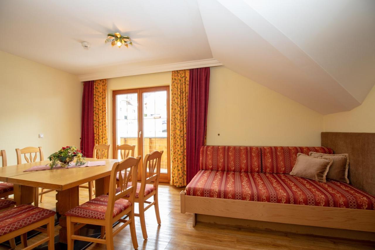 Frühstückspension Alpenresidenz Trisanna 4*